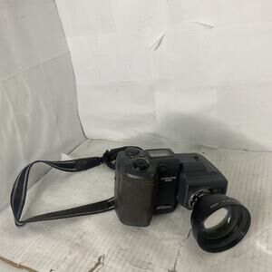 Nikon COOLPIX 995 3.2MP Digital Camera Only - Black Untested W/ Nikon Lens TC-E2